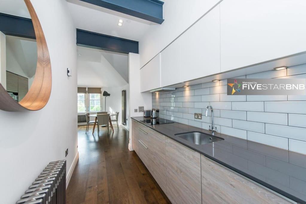 Cool Urban Apartment With Stunning Castle Views EDI Eksteriør bilde