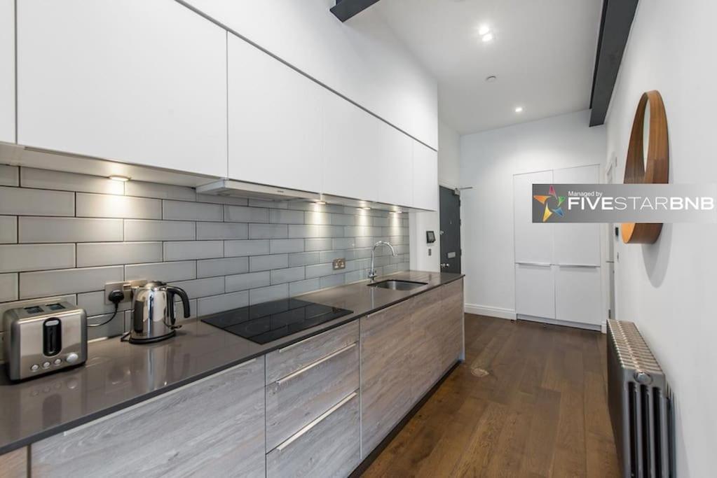 Cool Urban Apartment With Stunning Castle Views EDI Eksteriør bilde