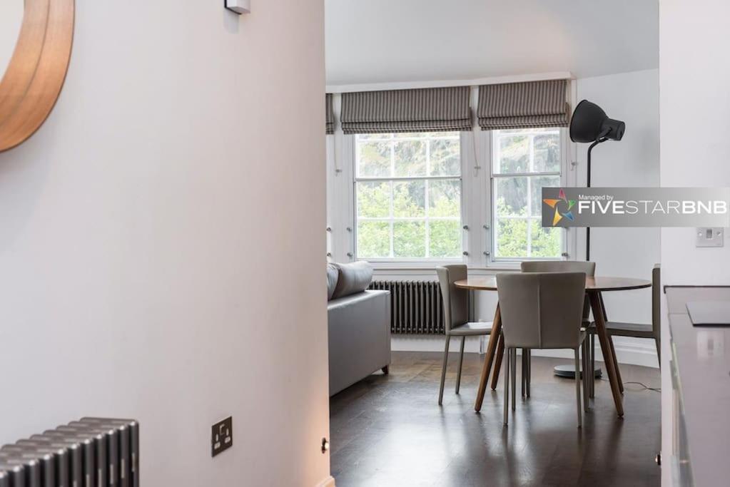 Cool Urban Apartment With Stunning Castle Views EDI Eksteriør bilde